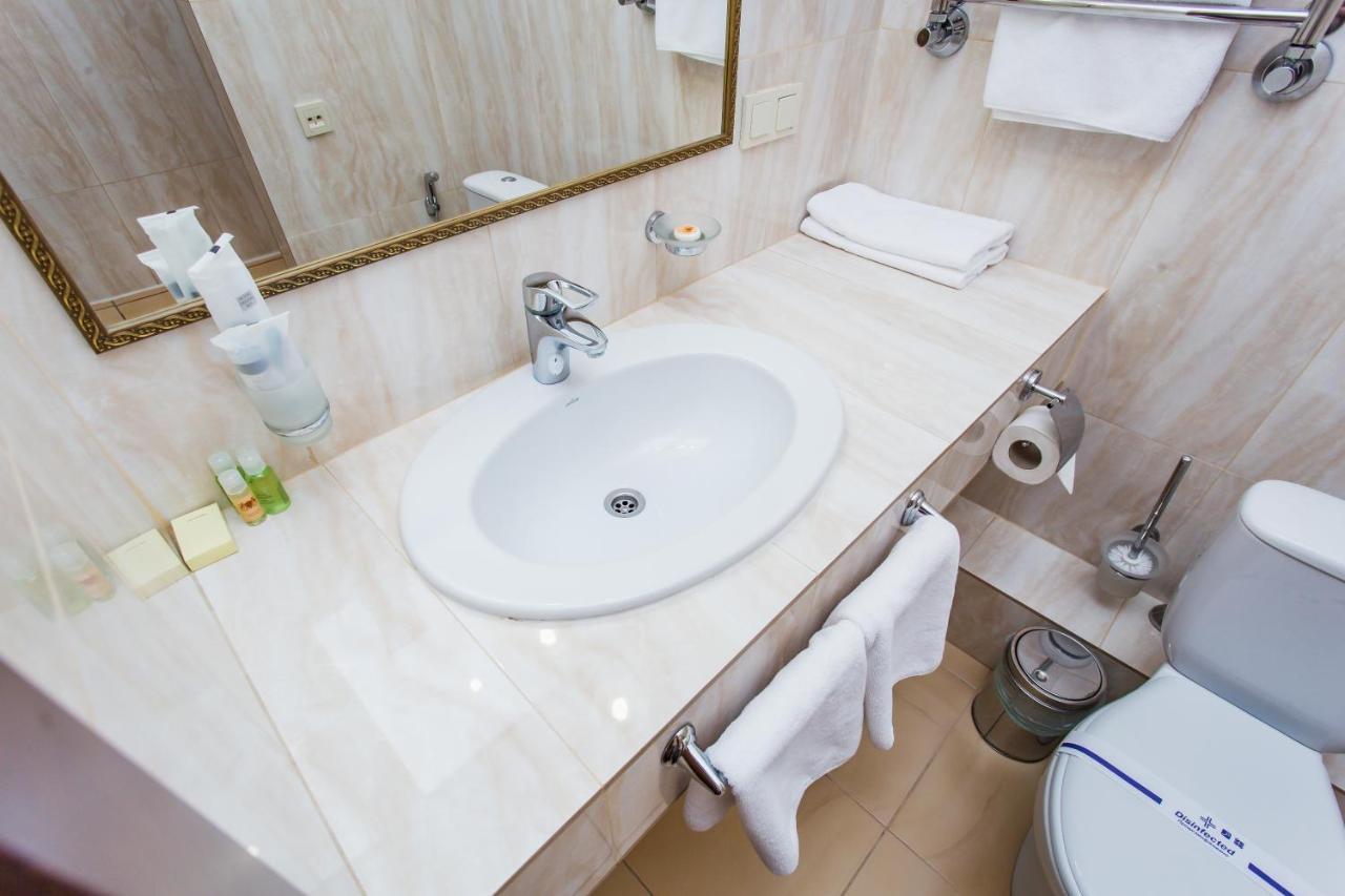 Hotel Grk "Master" Vlasovka Esterno foto