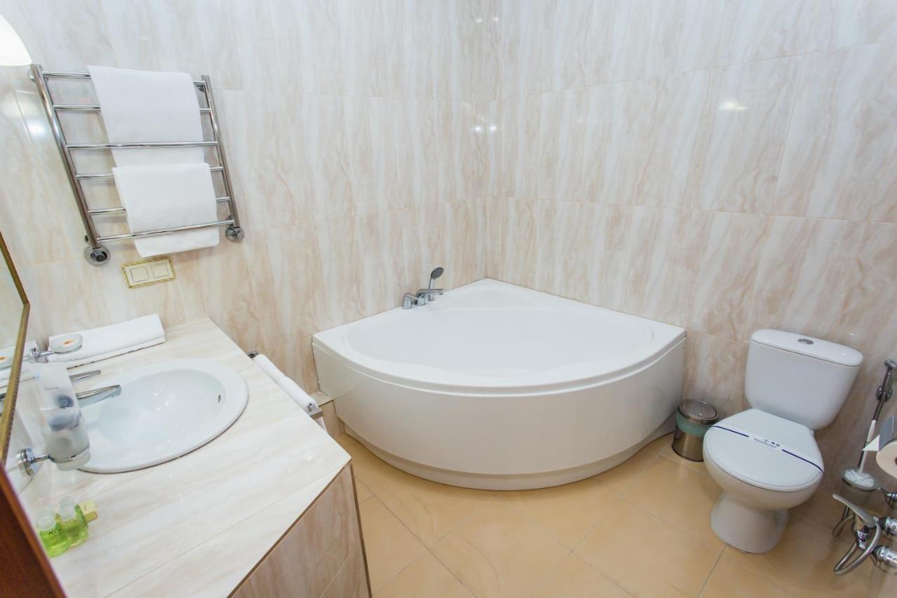 Hotel Grk "Master" Vlasovka Esterno foto